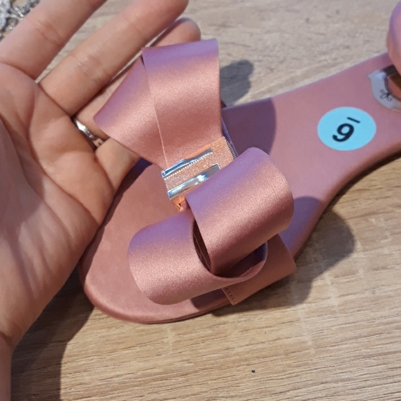 Ted baker pink satin bow slipper - Picture 2 of 8